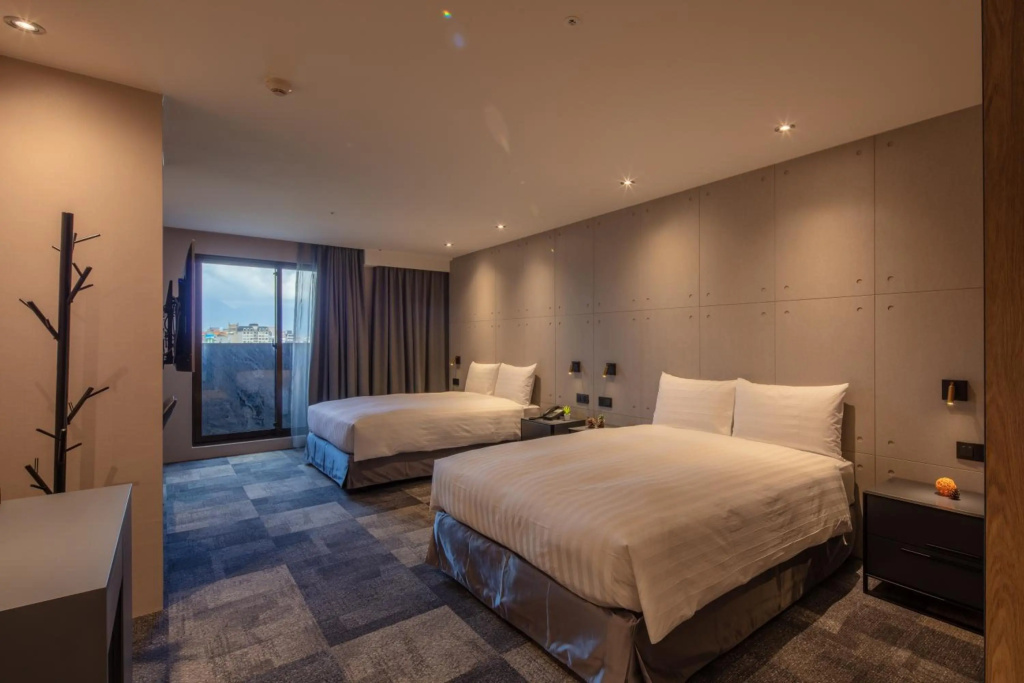 Roaders Plus Hotel Theme — 2