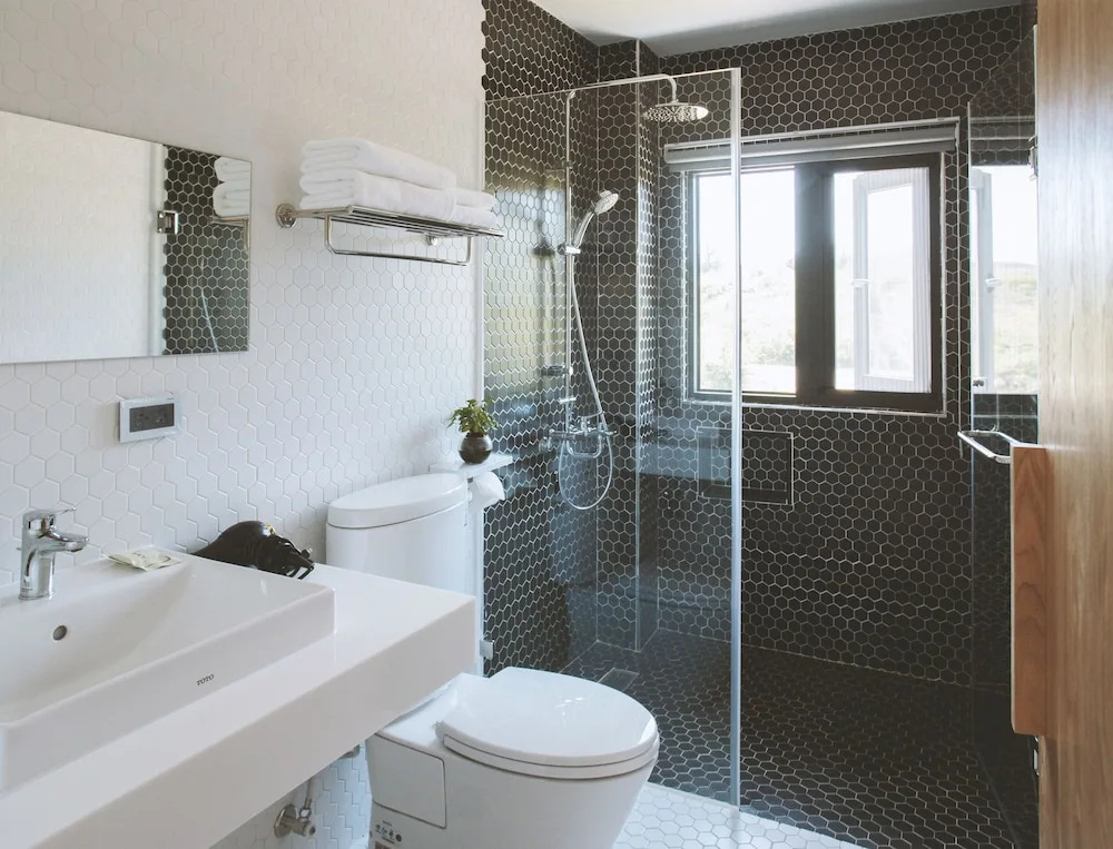 Standard Double room with mountain view (full double bed)
