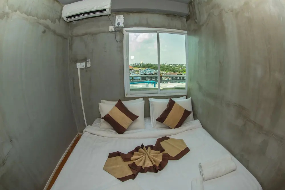 Hotel photo 25