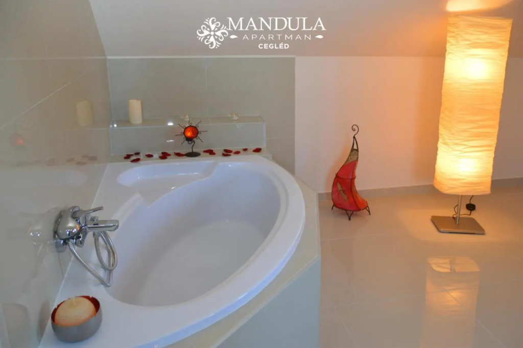 Mandula Apartman - фото 21