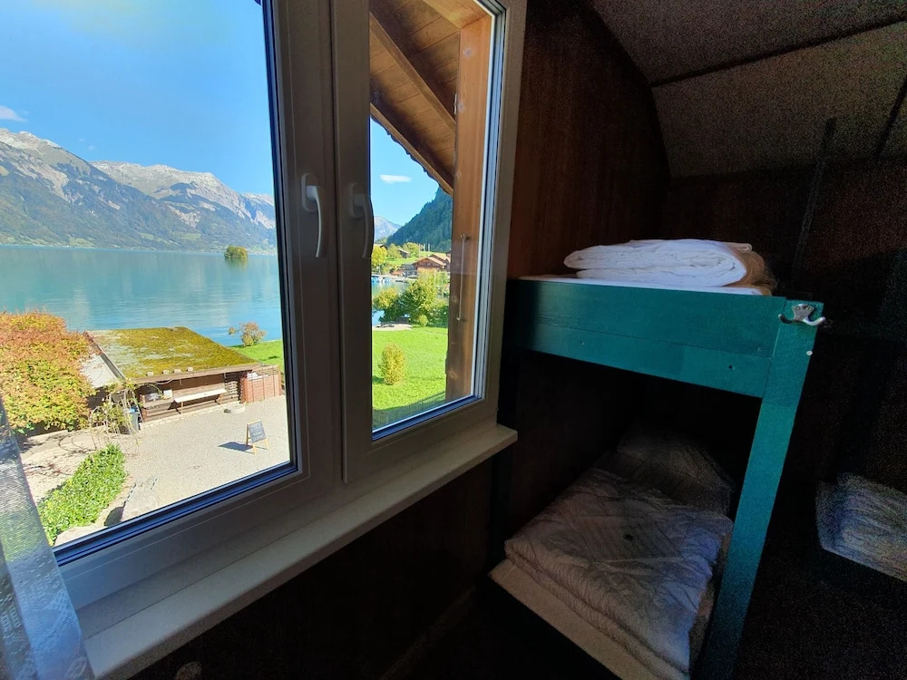 Standard Sextuple room with lake view