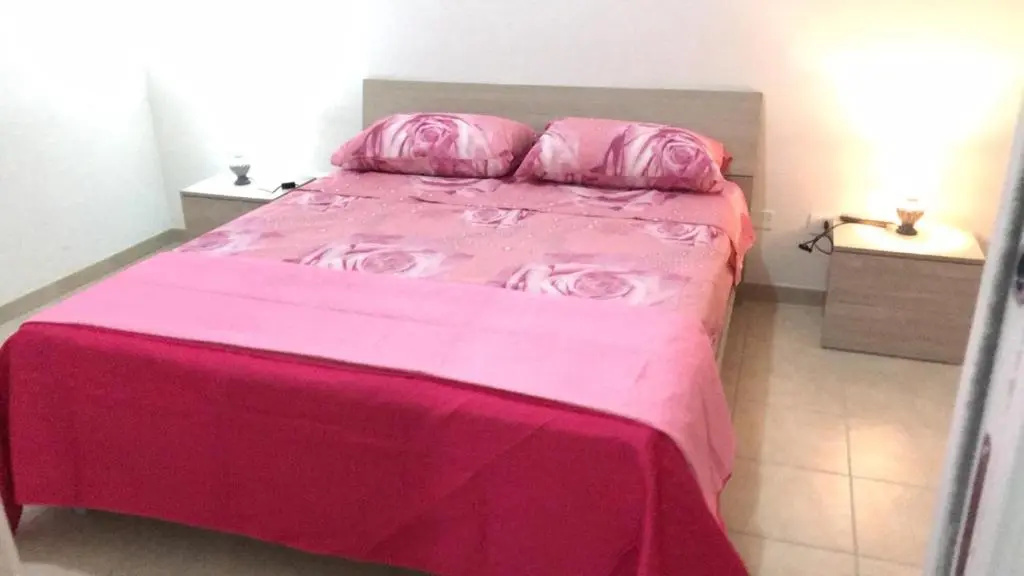 Deluxe Double room with garden view (full double bed)