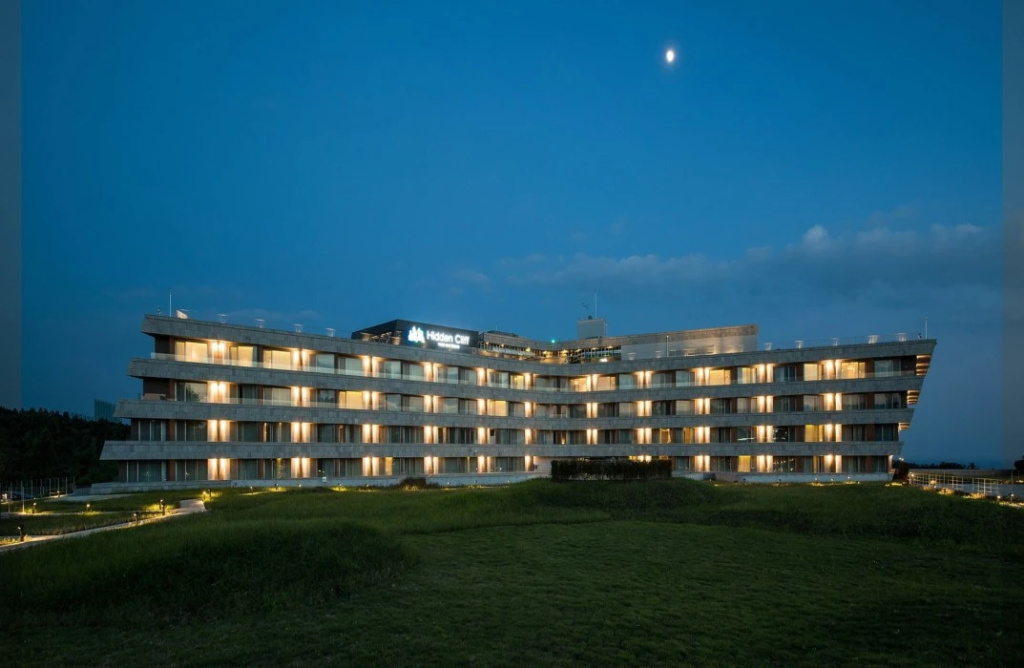 Hidden Cliff Hotel & Nature