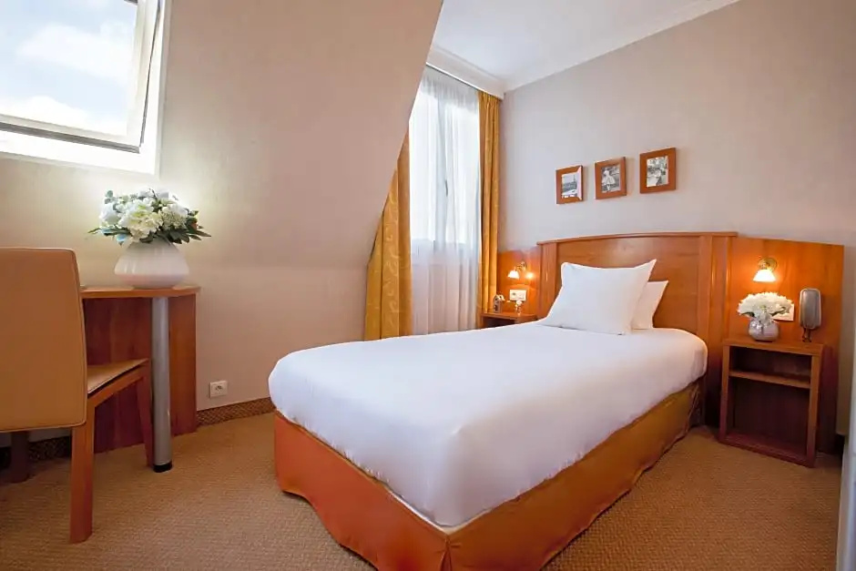 Economy room