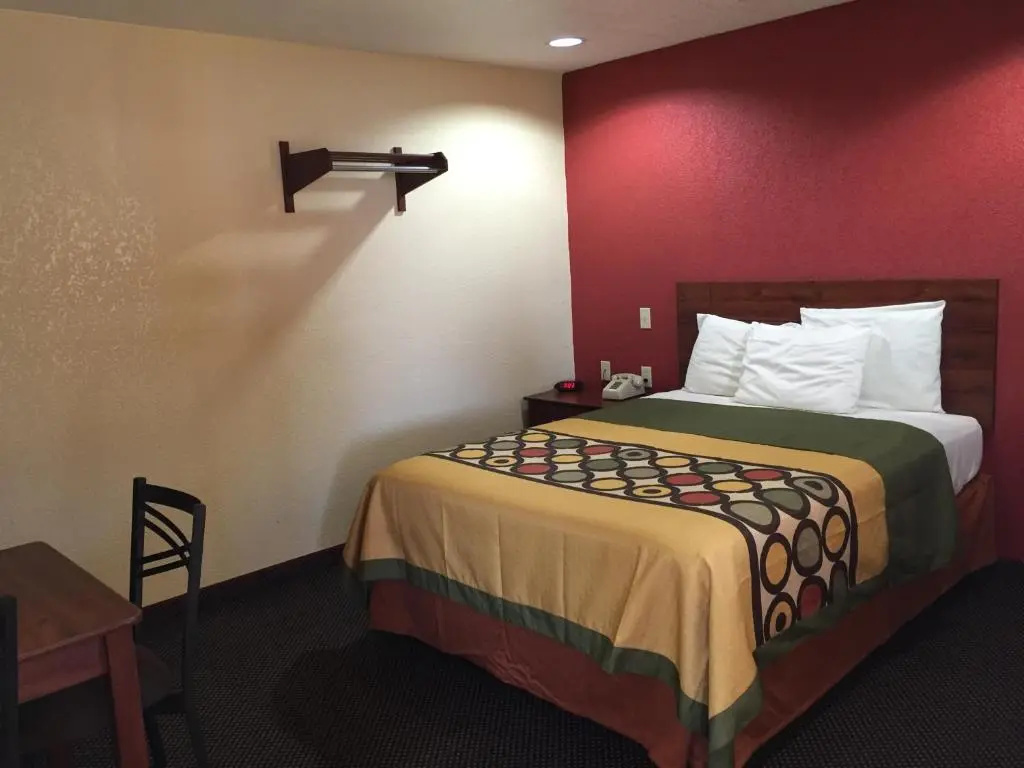 Standard Double room (full double bed)