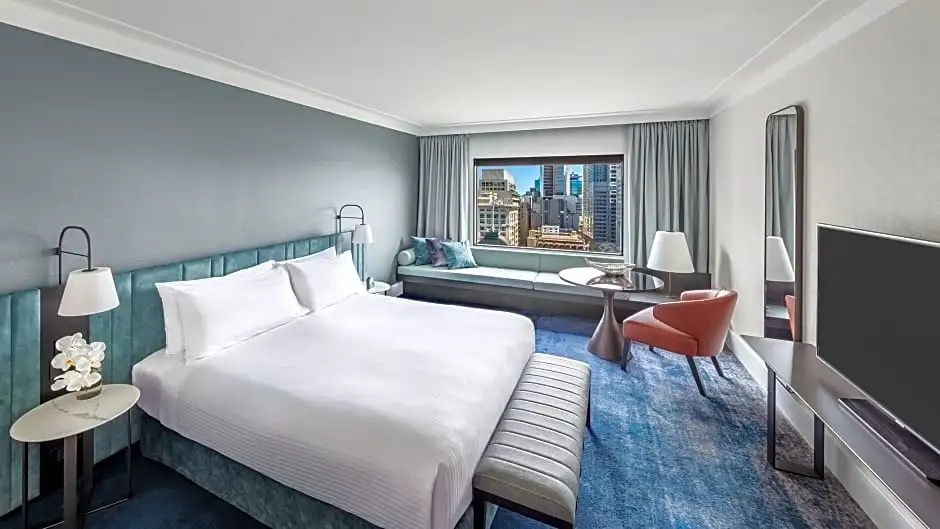Classic room with city view