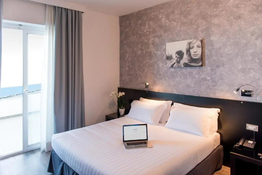 Sea Lion Hotel - Chambres