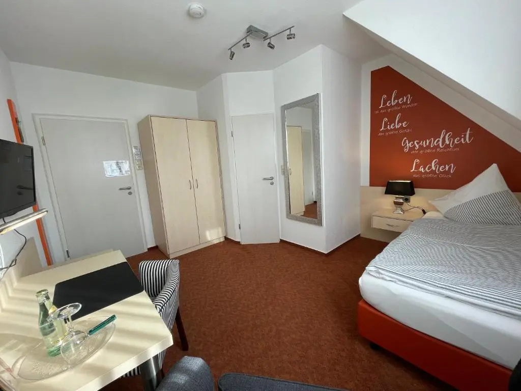 Standard Single room