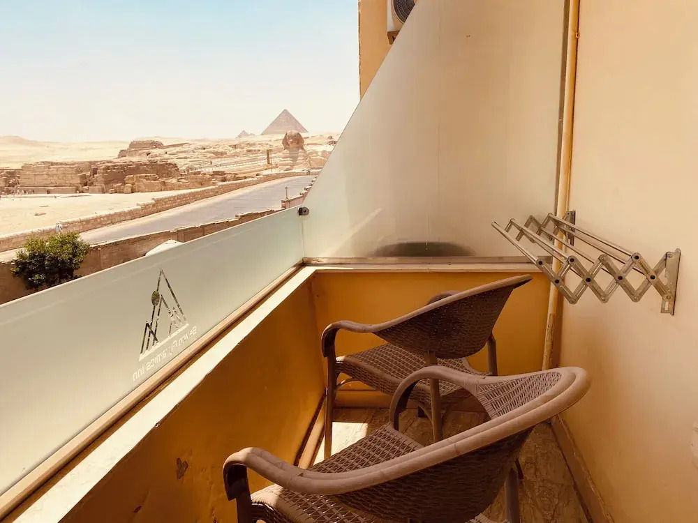 Seven Pyramids Inn - фото 7