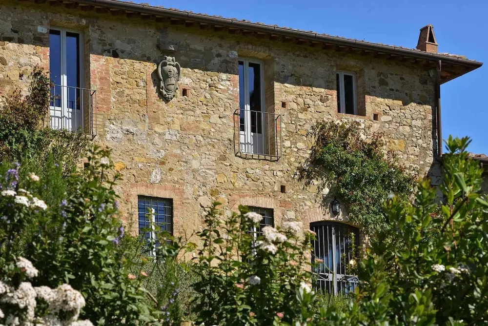New Historic Tuscany Country House Retreat in a Vineyard Near Siena Villa Chiantissimo