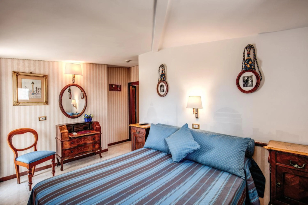 Hotel photo 30