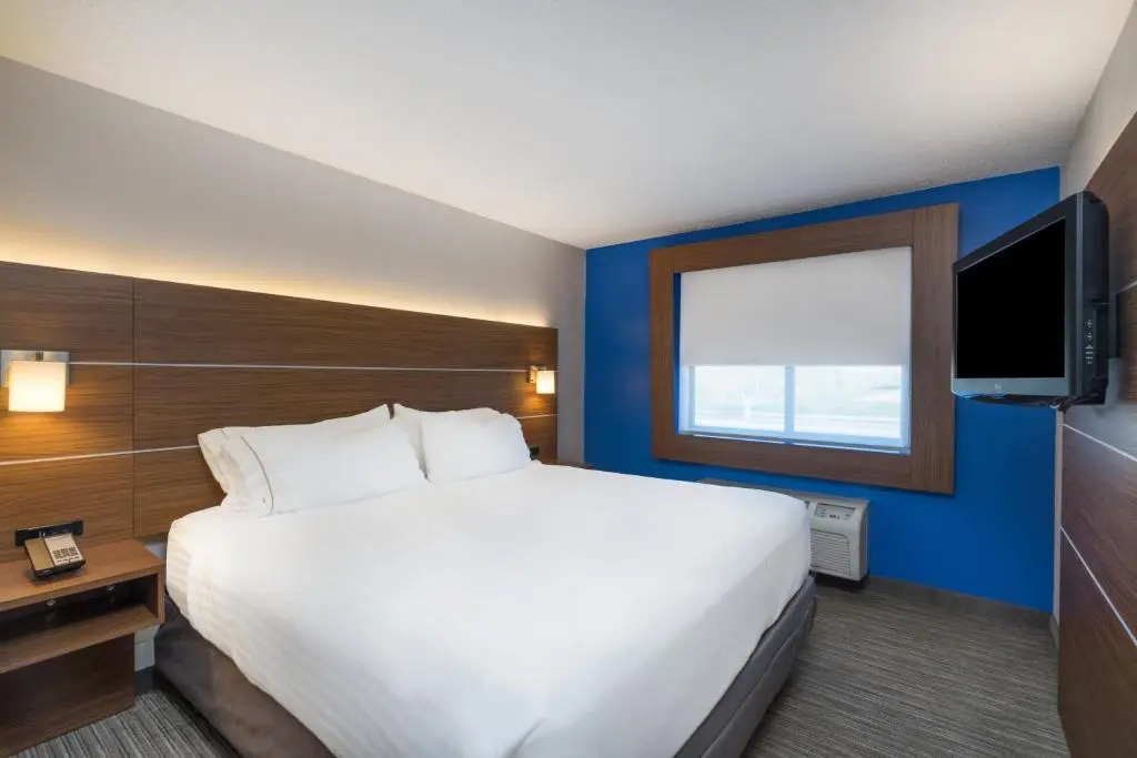 Quadruple Suite