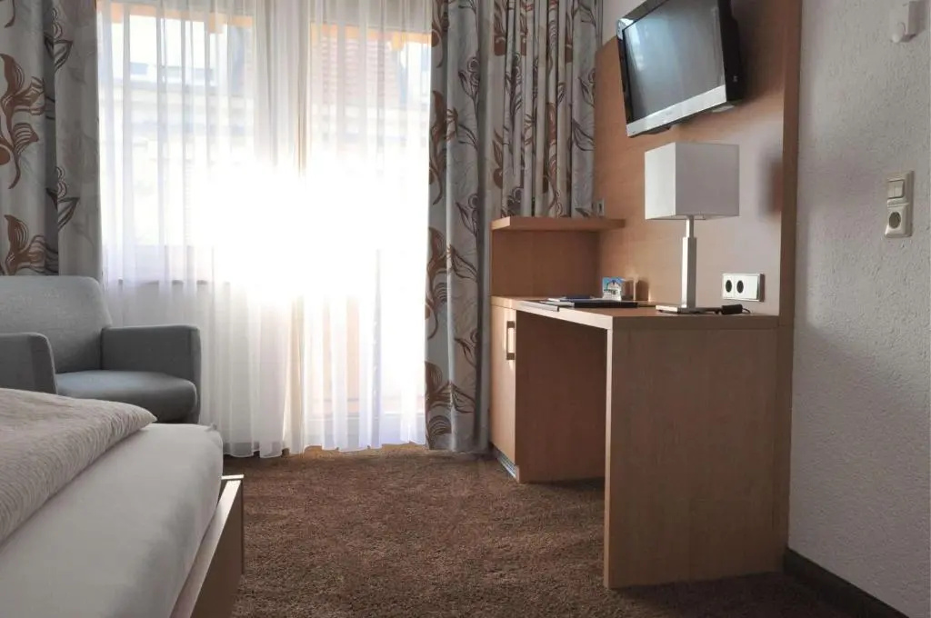 Hotel Pension Jasmin - Chambres