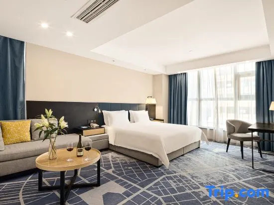 2 Bedrooms Suite