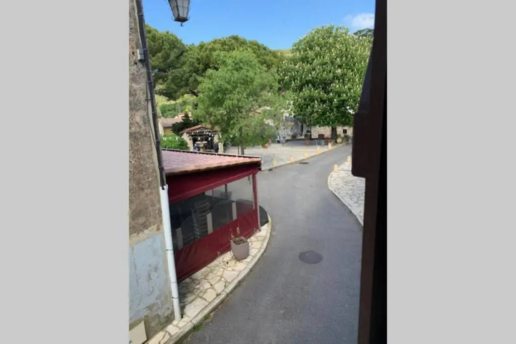 Voir la photo 4 — 2 Pieces de Charme Au Coeur du Village de Cabris