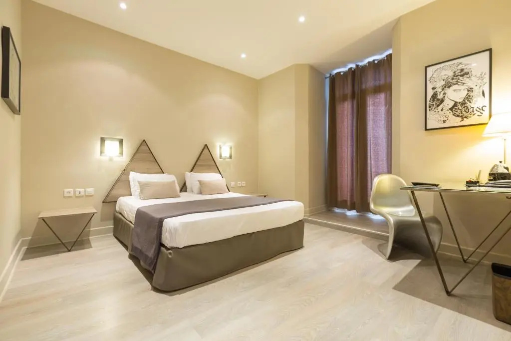 Hotel Amirauté - Chambres