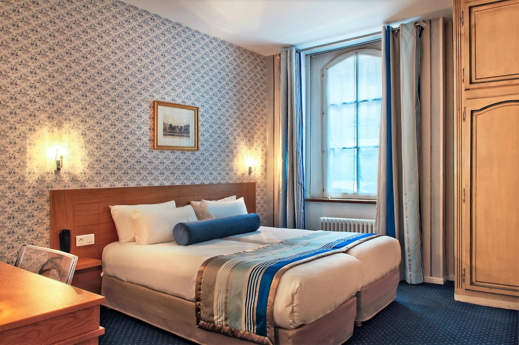 Hotel Romance Malesherbes by Patrick Hayat 12