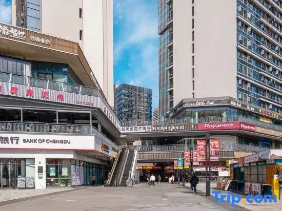 Yunshuiju Hotel Apartment (East Railway Station Universal Hui Branch)