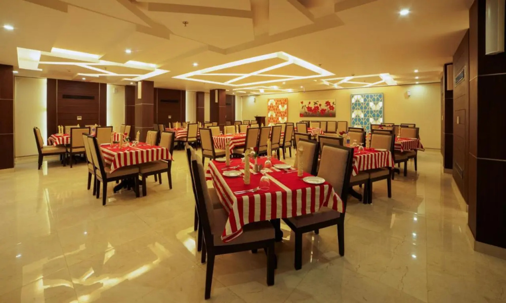 Hotel photo 12