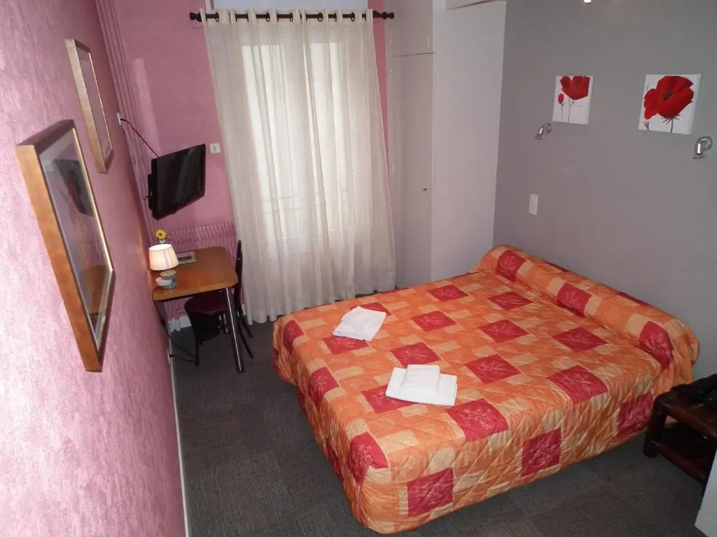 Economy room