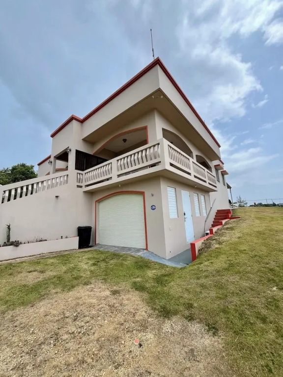 Ocean View House Quebradillas & Rooftop