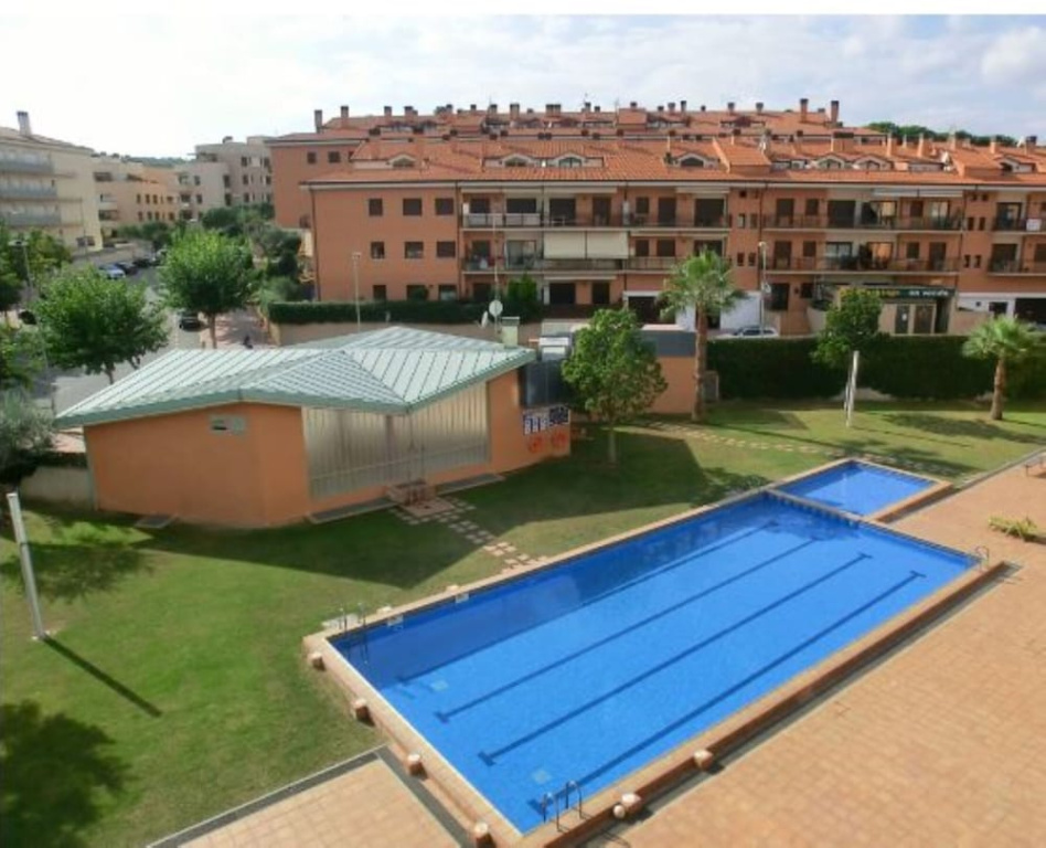 106174 - Apartment in Lloret de Mar