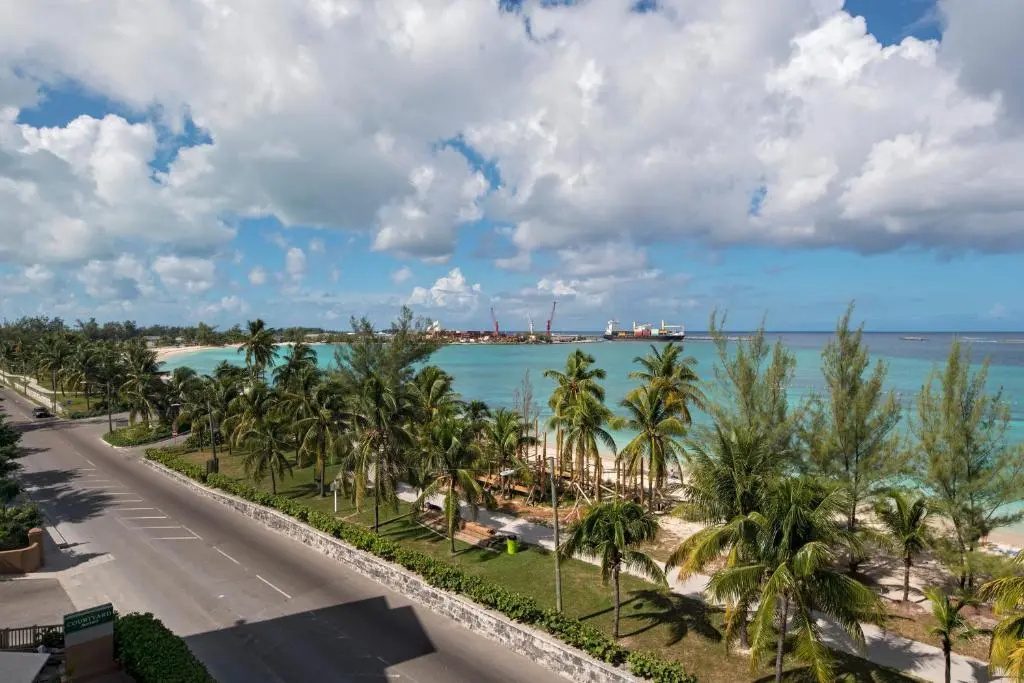 Courtyard by Marriott Nassau Downtown/Junkanoo Beach - Chambres
