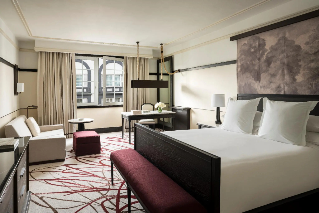 Superior room