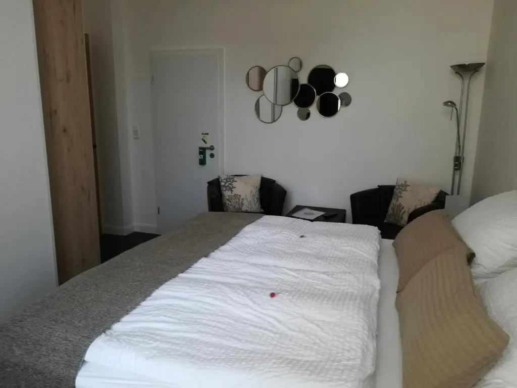 Standard Double room (full double bed)