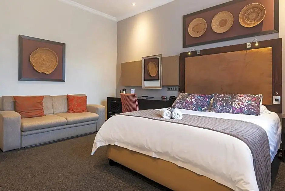 Superior Double Suite full double bed