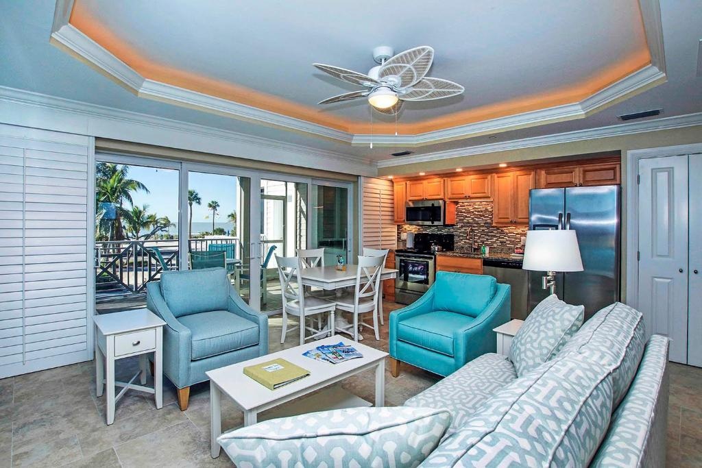 Island Inn — 2