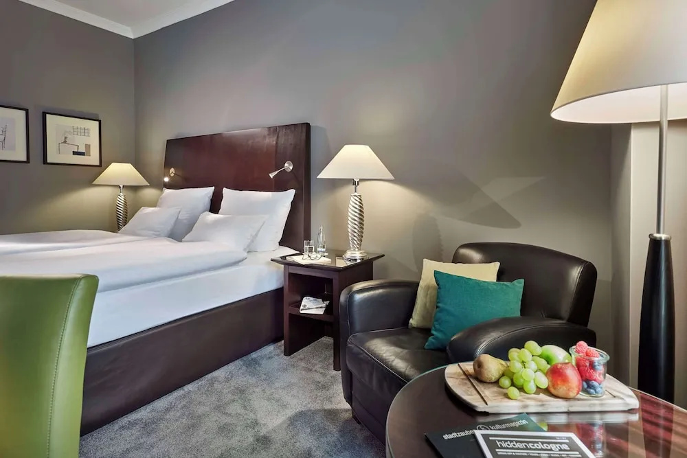 Lindner Hotel Cologne City Plaza, part of JdV by Hyatt - Chambres