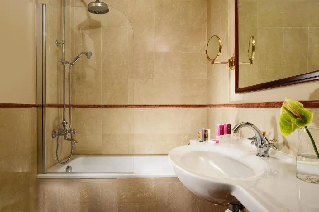 Continental Genova Hotel - Chambres