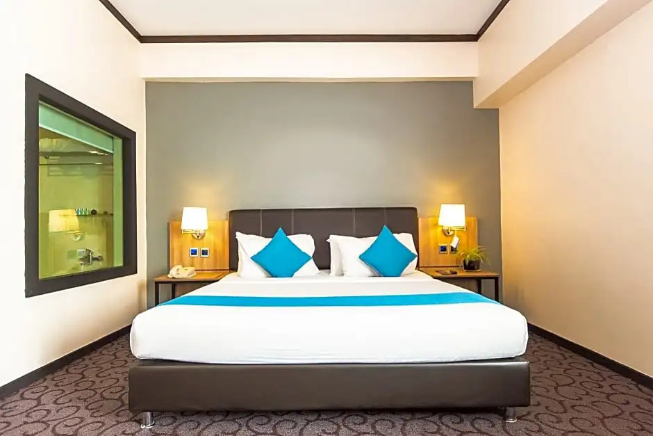 Kinta Riverfront Hotel & Suites