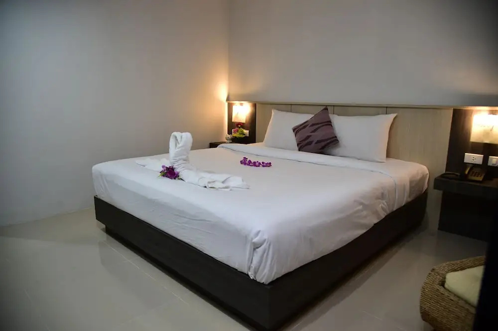 Happy Room Hotel