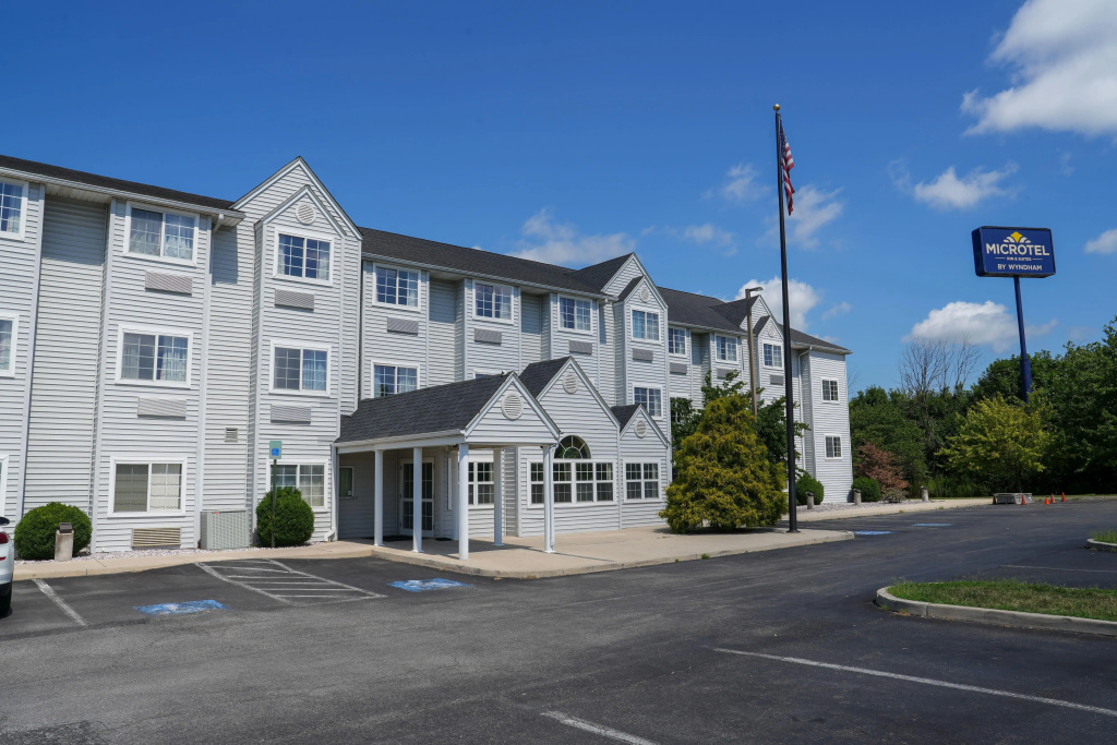 Microtel Inn & Suites by Wyndham Hagerstown by I-81