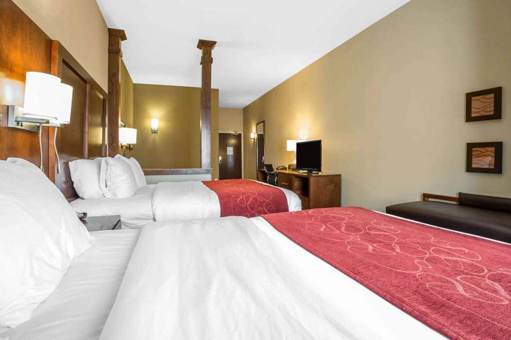 Quadruple Suite