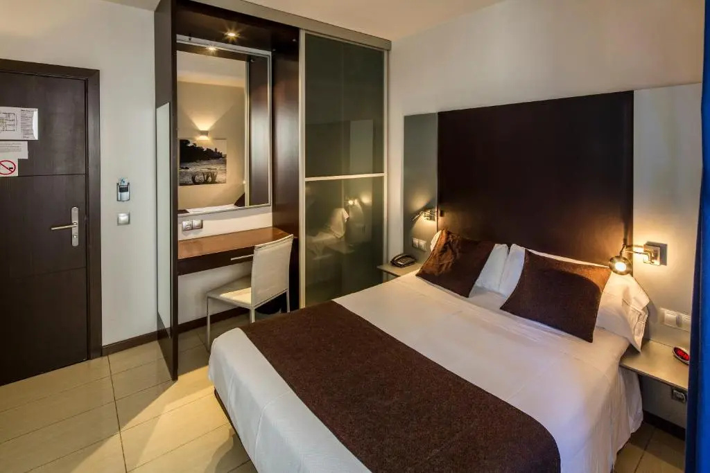 URH Excelsior Hotel - Chambres