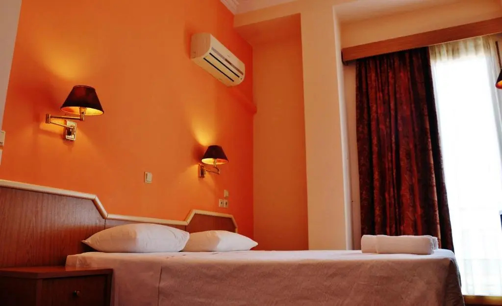 Iniohos Hotel Restaurant - Chambres