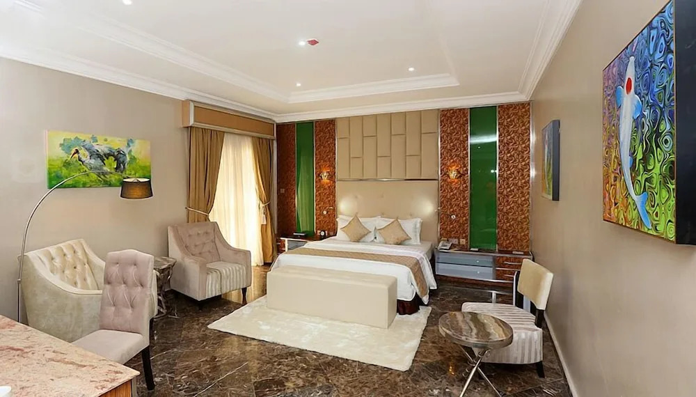 The Wells Carlton Hotel and Apartments - фото 35