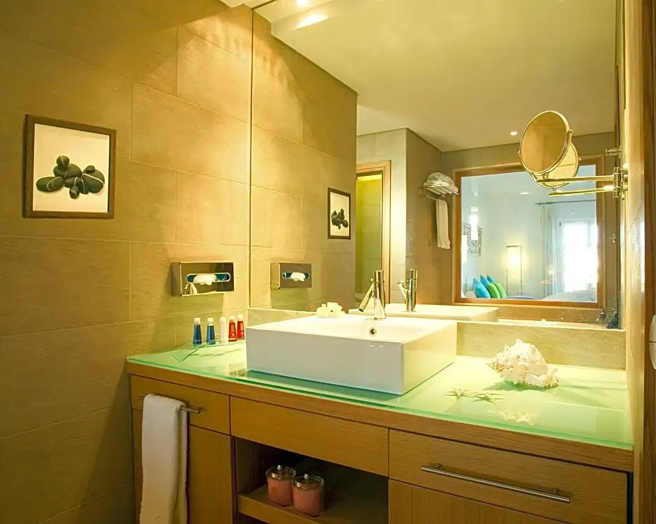 Petasos Beach Resort & Spa, Small Luxury Hotels of the World - Chambres