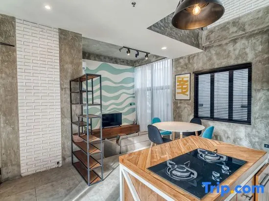 Tuju - Tuju Apartment : 1BR Loft in Umalas. - A Luxury Private Villa By Balinest Villas