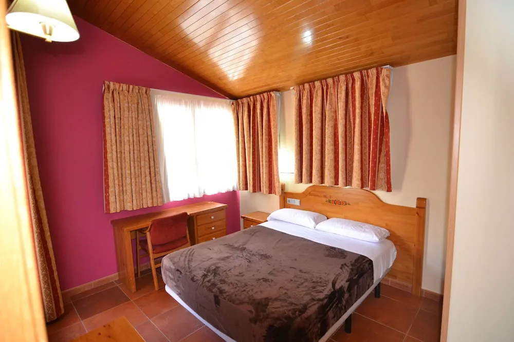 Apartaments Sant Moritz - Chambres