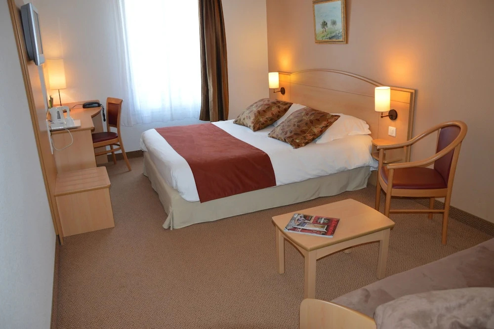Brit Hotel Chateaudun - Chambres
