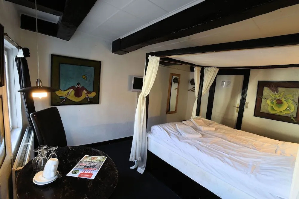 Hotel photo 21