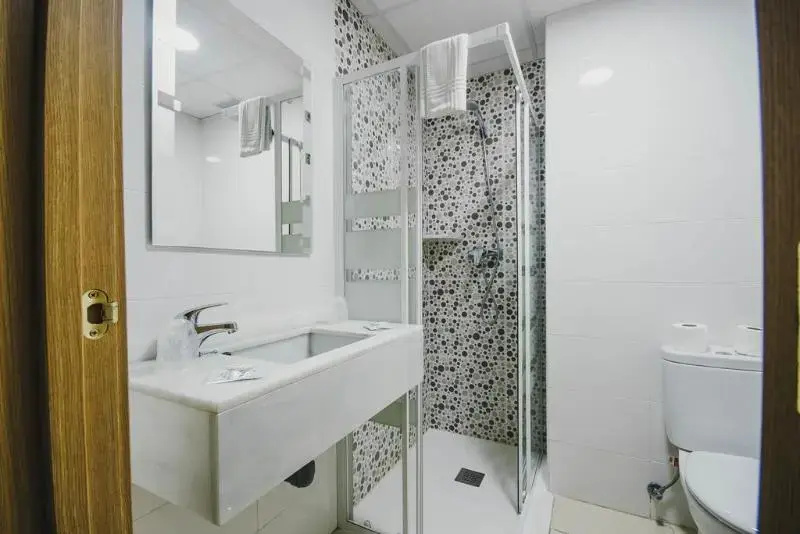 Hotel Embajador - Chambres