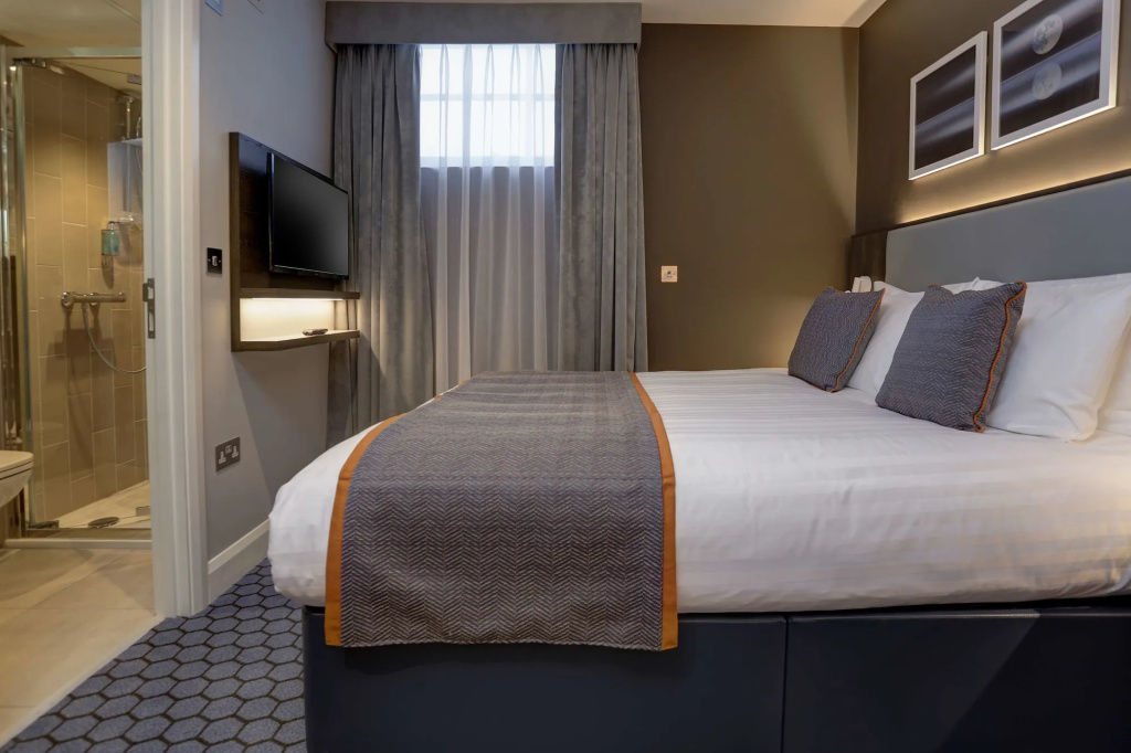 Отель Best Western Plus Vauxhall Hotel в Лондоне
