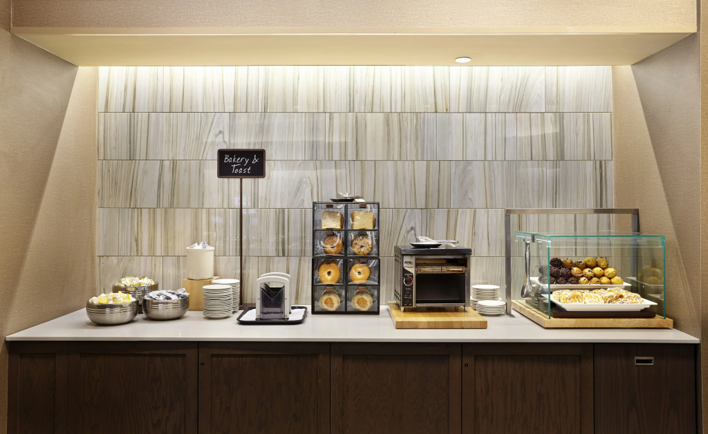 Embassy Suites by Hilton Crystal City National Airport - Général