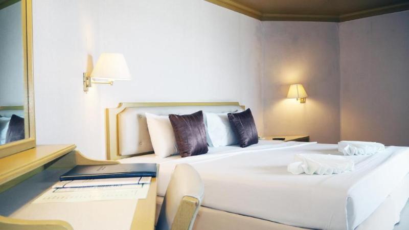 Двухместный номер Executive с балконом двуспальная кровать в City Beach Resort