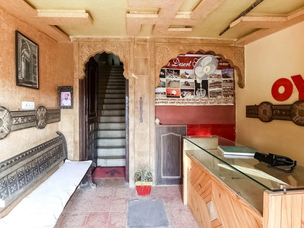 Hotel The Regal Inn by OYO Rooms
